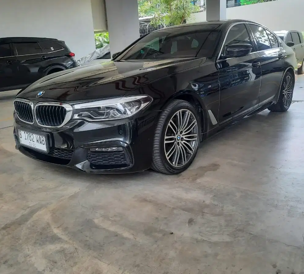 BMW 530i 2019 Bensin
