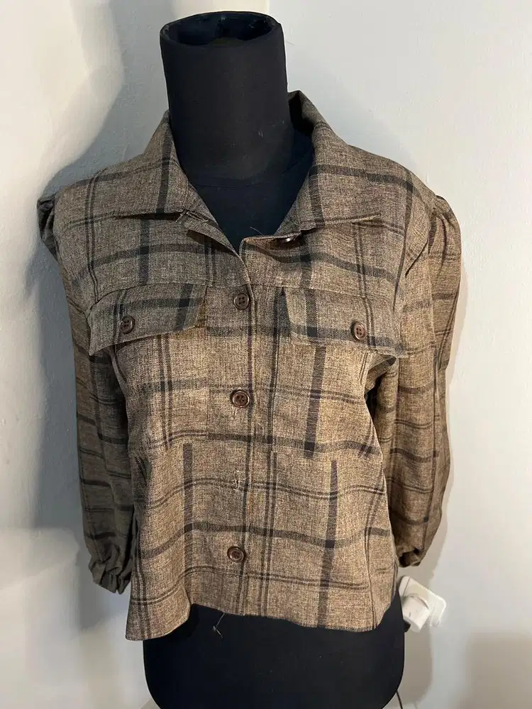 Kemeja Brown Crop Top