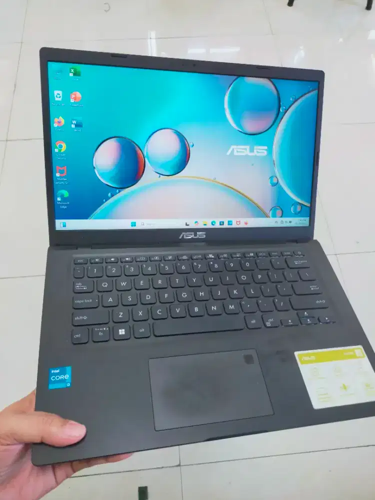 Dijual laptop Asus Vivobook A1400EA Intel I3 gen 11 Ram 8GB SSD 512GB