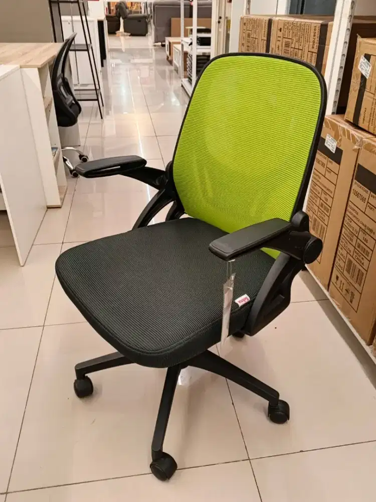 JUAL KURSI KANTOR CUCI GUDANG