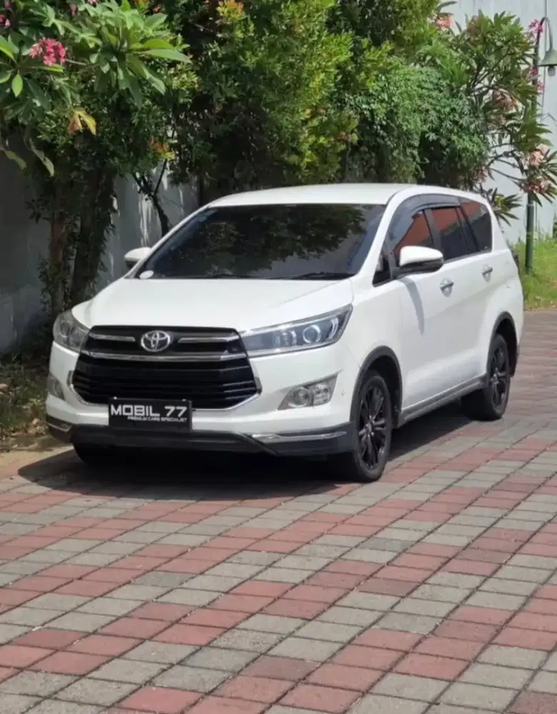 Toyota Kijang Innova Reborn V Diesel Tahun 2018
