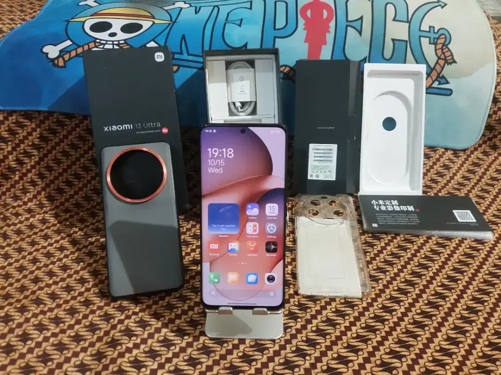 XIAOMI 13 ULTRA 12+4/256GB RESMI INDO LKP CHARGER 67W NOMINUS BS TT