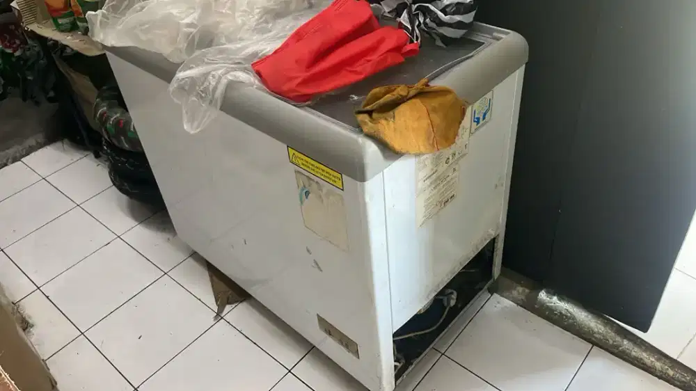 Menerima jual beli barang bekas