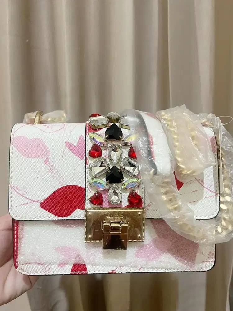 Tas Aldo original store