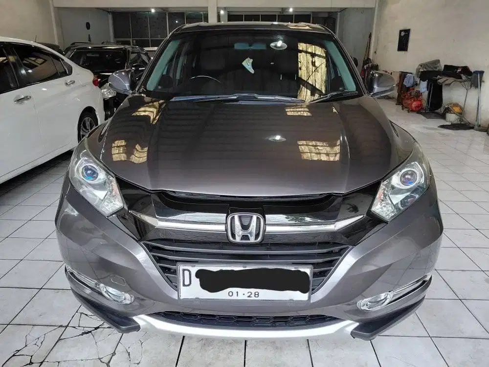 Honda HRV E  1.5 Matic Thn 2017