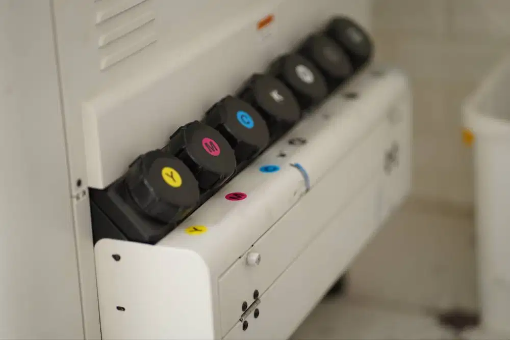 Dijual Mesin UV Flatbed Printer Akirilk GCC JT-240 UV 2022