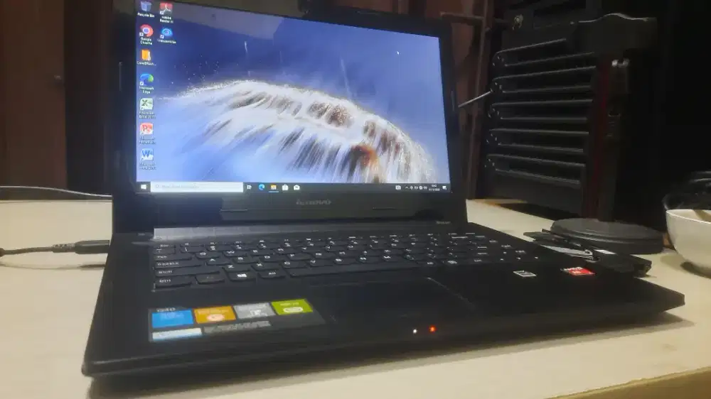 Lenovo G40/AMD-A6-6310 Gen6/Ram6-Hdd'500(Jual BU)Siapa Cepat COD 24jam