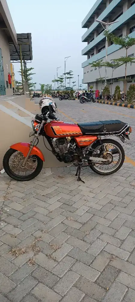 Cb 100 body gl 100