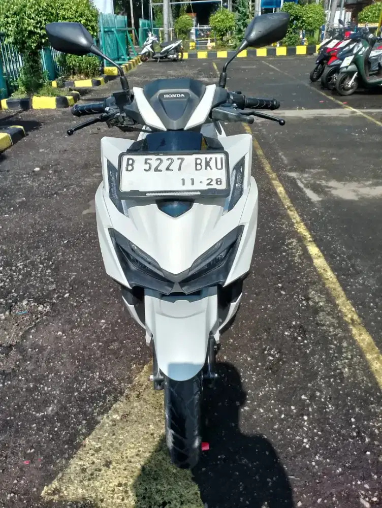 HONDA VARIO 160 CBS THN 2023 (SPAYLATER/KREADIVO/CC)