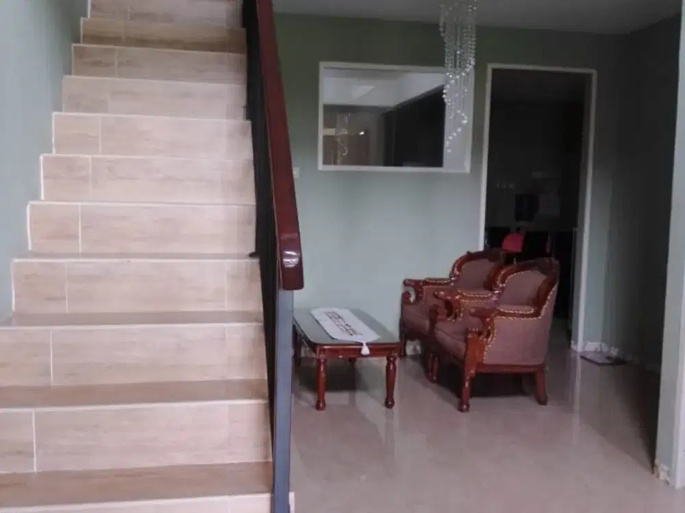 Dijual Cepat Rumah Siap Huni Lingkungan Asri Harga Masih nego Berlokasi Di  Sidoarjo