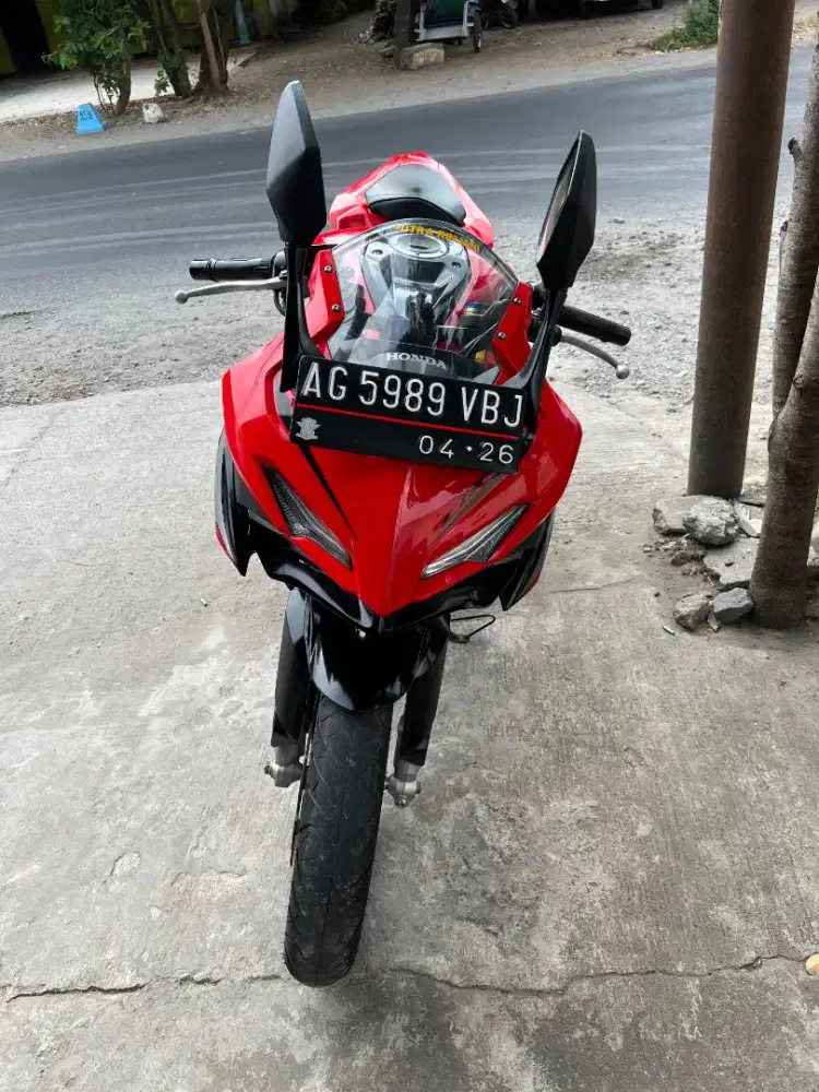 Cbr 150 r th 2021 bln 05