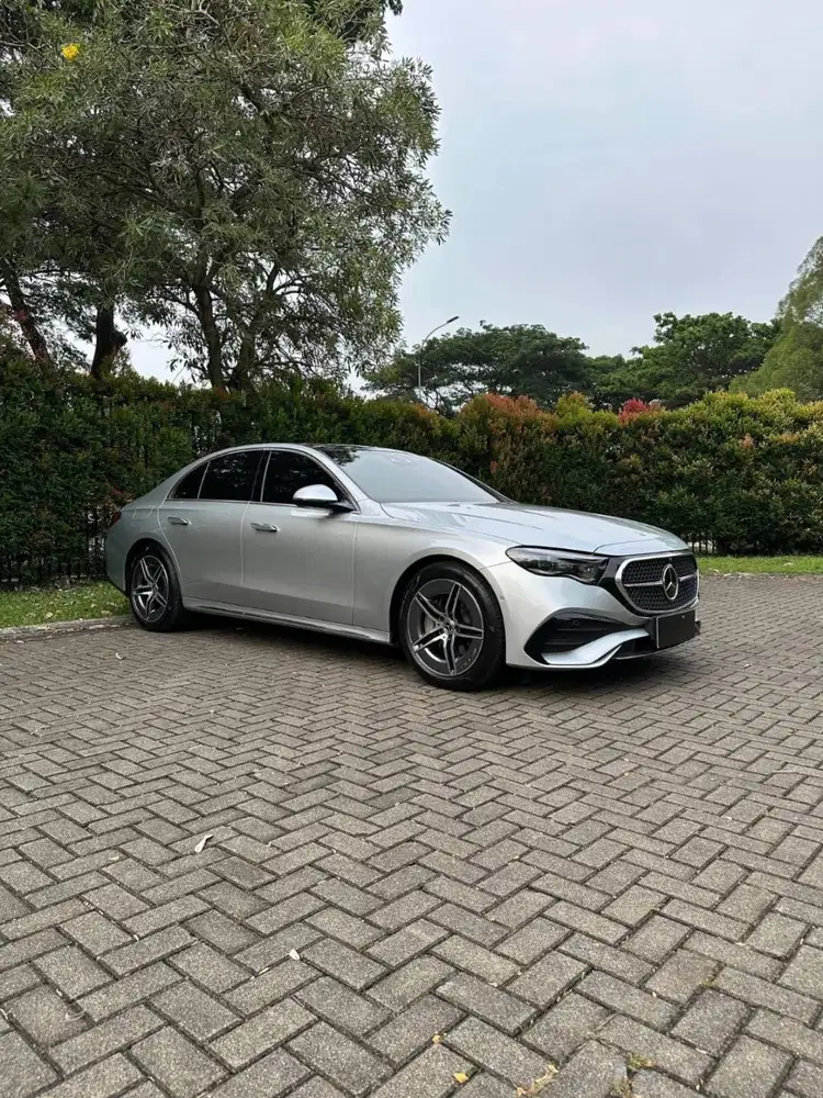 Mercedes Benz E300 AMG Line W214 2025