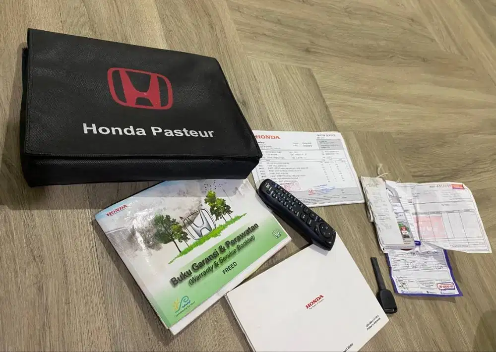 Honda freed e psd