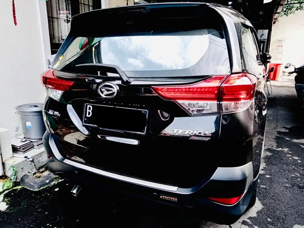 Daihatsu Terios 1.5 X-MT 2022 manual km 20rb Reccord AN Pribadi