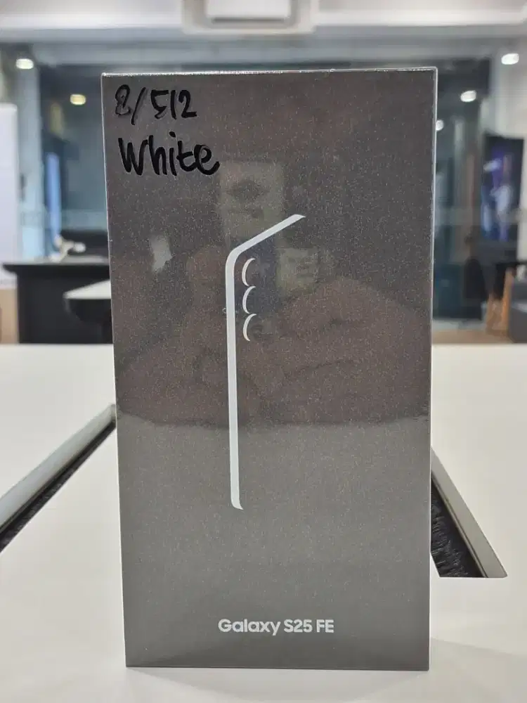 (New) Samsung Galaxy S25 FE 8/512GB.. Free Fit3