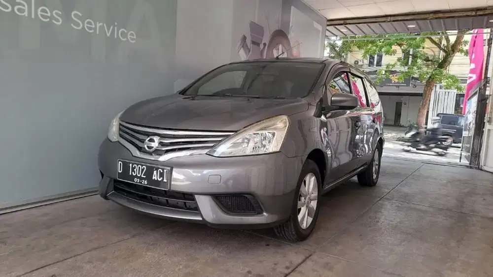 Grand livina Xv at metic 2014 (Dp. 5jt aza ) Bisa Tuker Tambah
