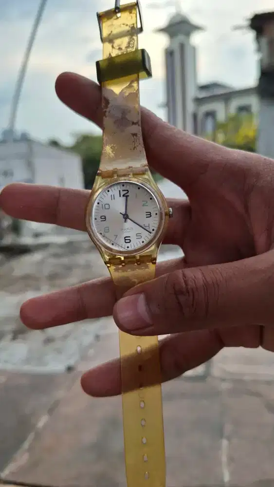 Jam tangan Swatch