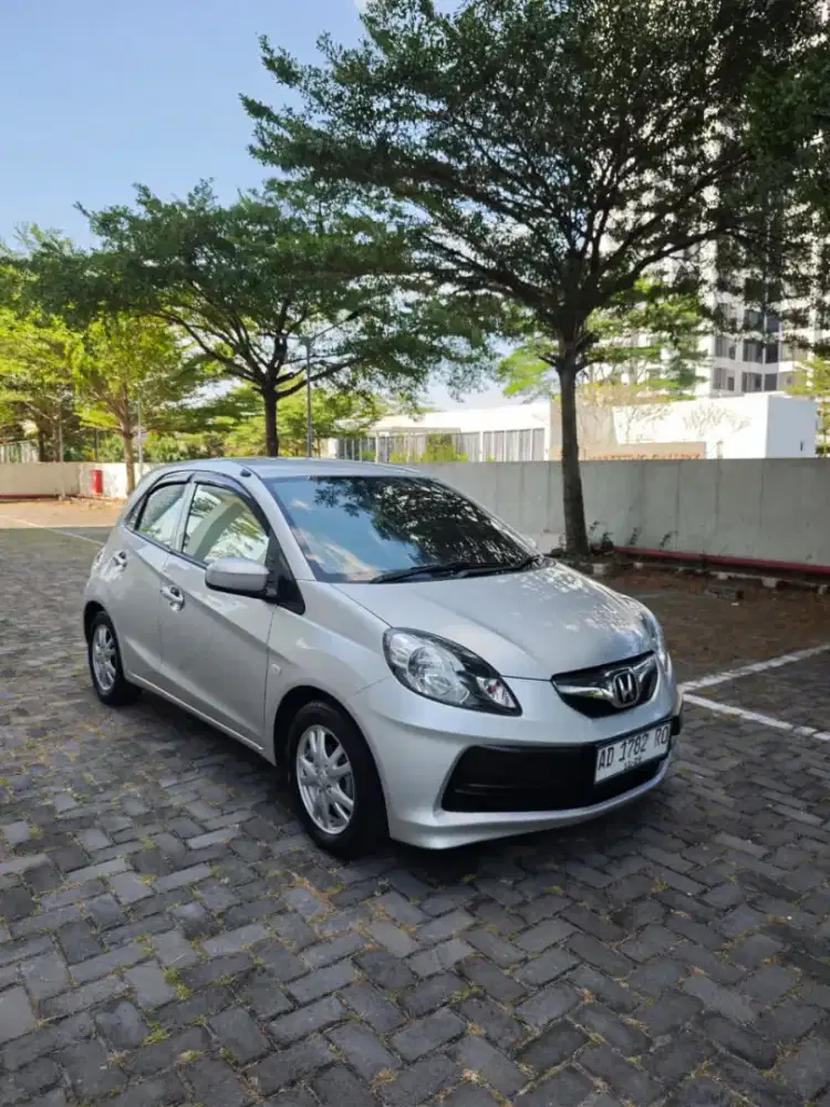 HONDA BRIO 1.3 E MT CBU 2012