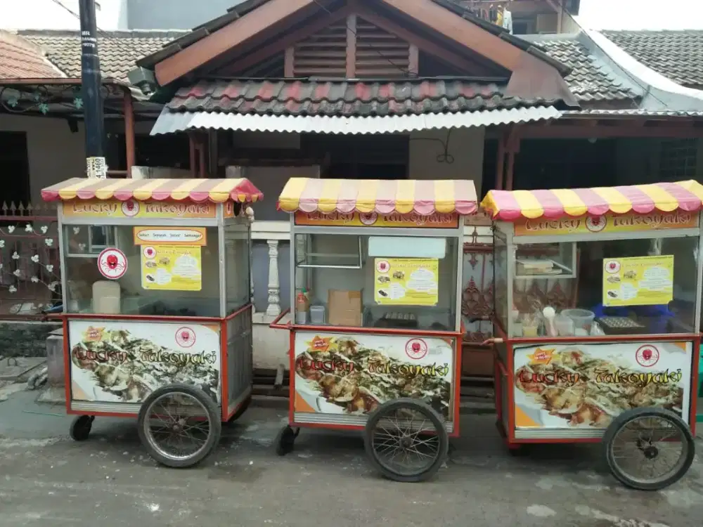 Lowongan kerja pedagang keliling takoyaki dorong gerobak
