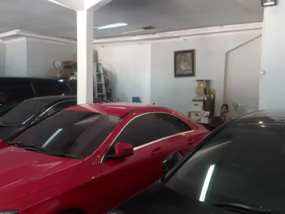DIJUAL SHOWROOM BKR BANDUNG strategis ada Ruang kerja INA