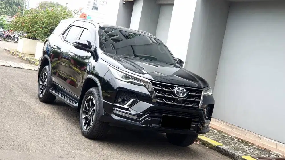 [ GARANSI 5TH ] Toyota Fortuner VRZ GR Tetradrive 2.8 AWD AT 2022/2023