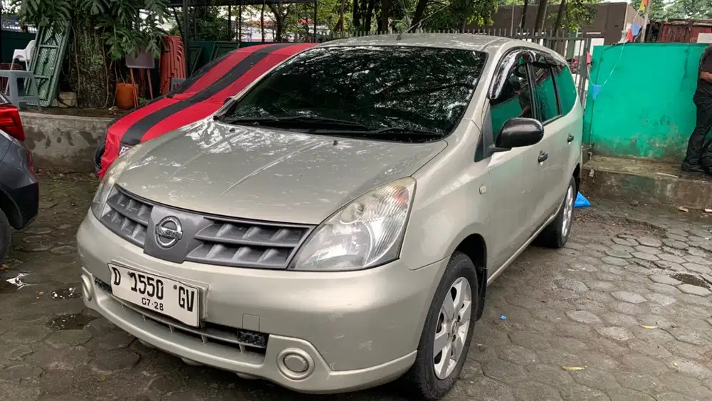 Nissan Grand livina 2008 Bensin
