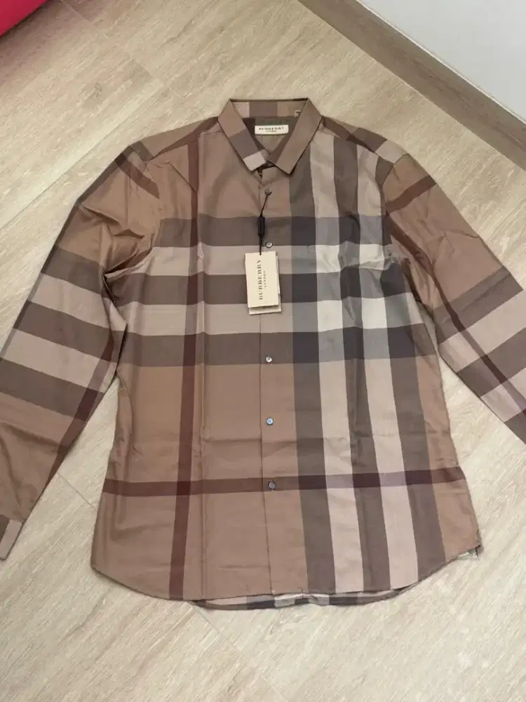 Kemeja pria Burberry Baru Ori