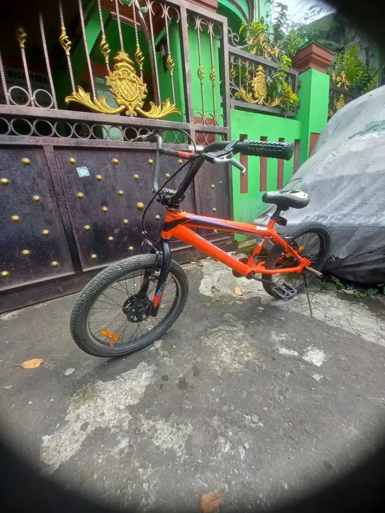 Sepeda bmx united
