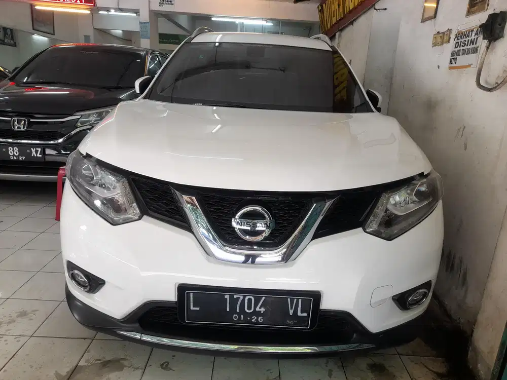 Nissan X-Trail 2015 Bensin