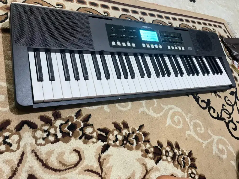 Keyboard Medeli MK61 like new
