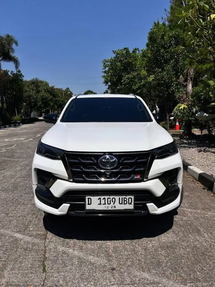 Tdp 50 Jta Fortuner GR 2.8 AT 2023 Isstimewa