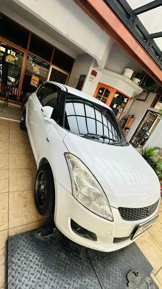 suzuki swift gx 2013