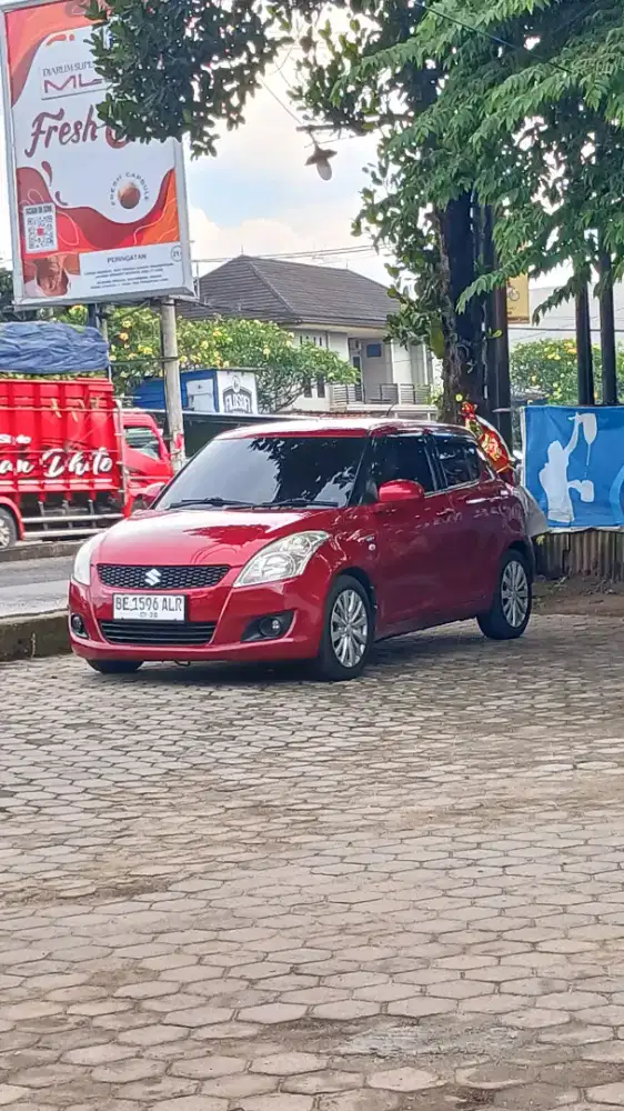 SUZUKI SWIFT MATIC 2013