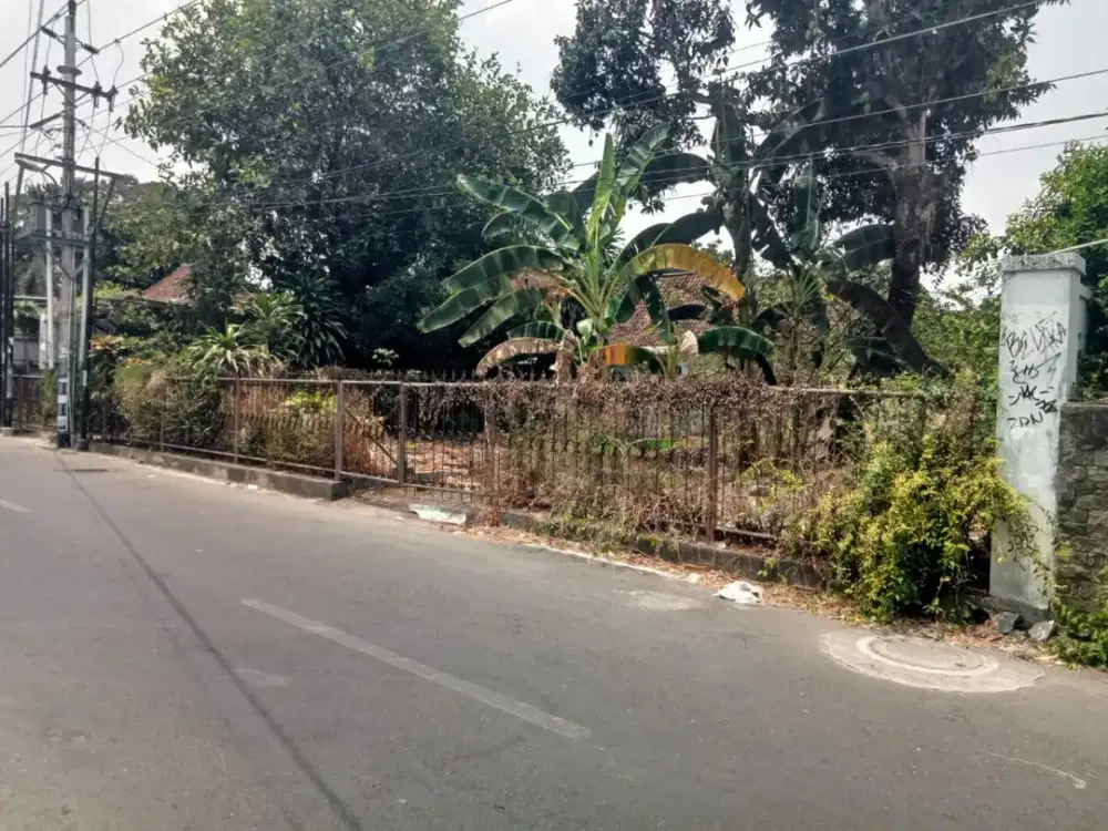 TANAH LUAS, STRATEGIS UNTUK KOST-KOSAN & HOTEL DEKAT PRAWIROTAMAN