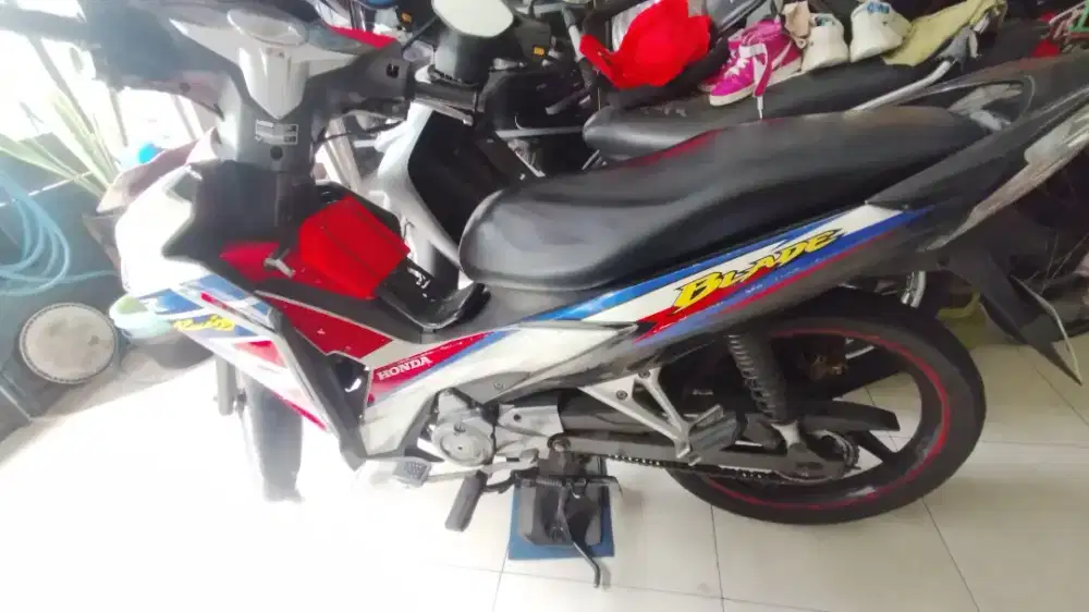 Honda Blade th 2012