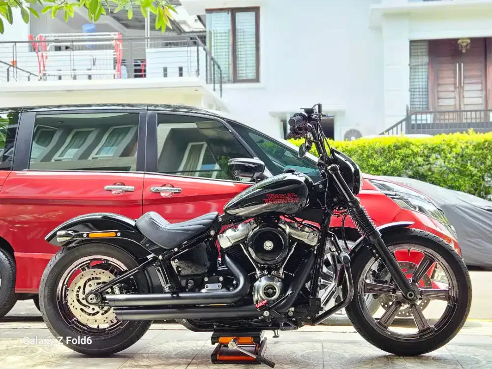 Harley Davidson Softail FXST M8 2025 like new