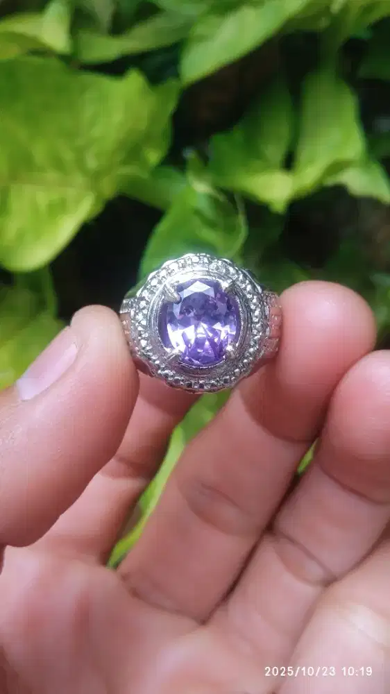TOPAZ PURPLE CUTTING