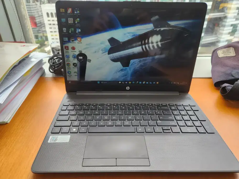 Laptop HP 255
16/512 GB