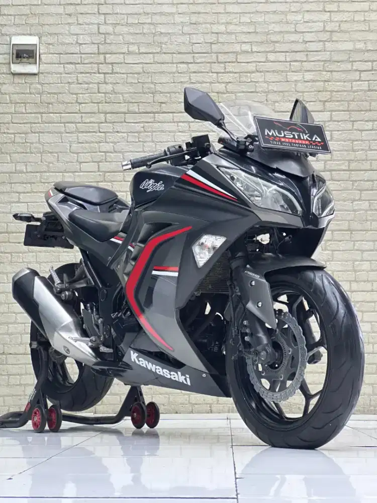 Ninja 250 ABS 2015