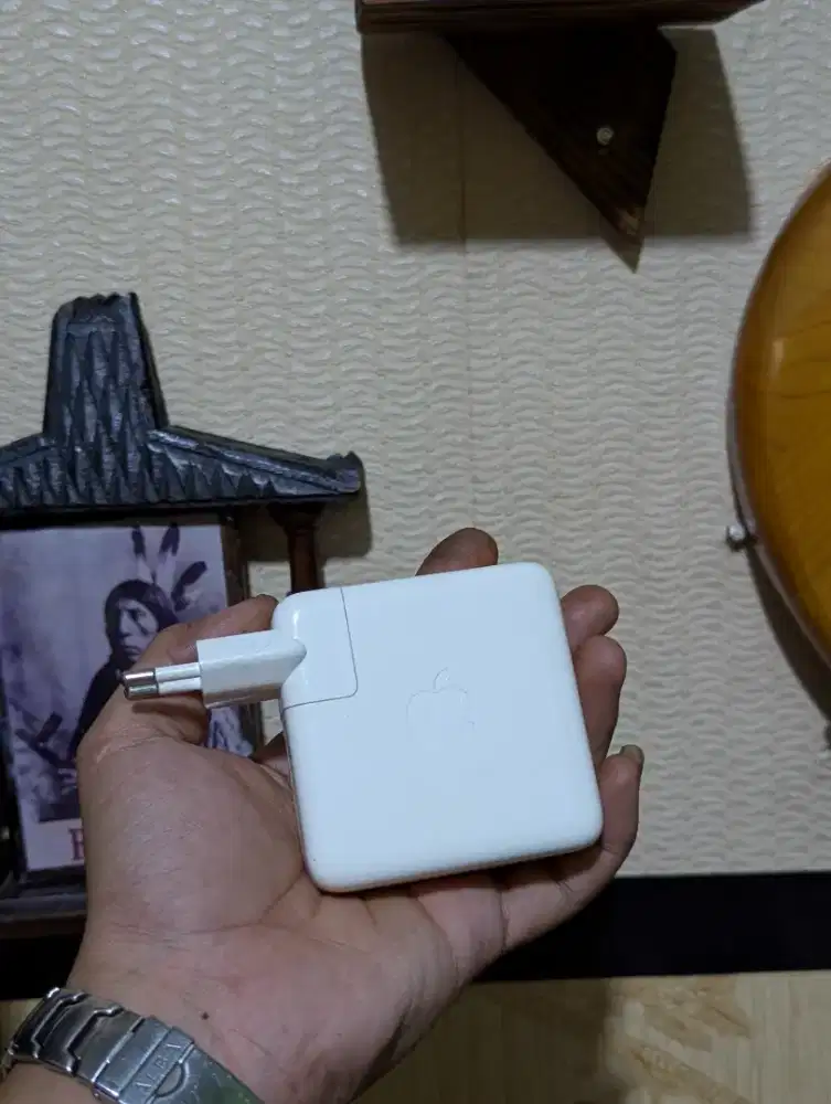 MacBook Charger 61W Original With Serial Number