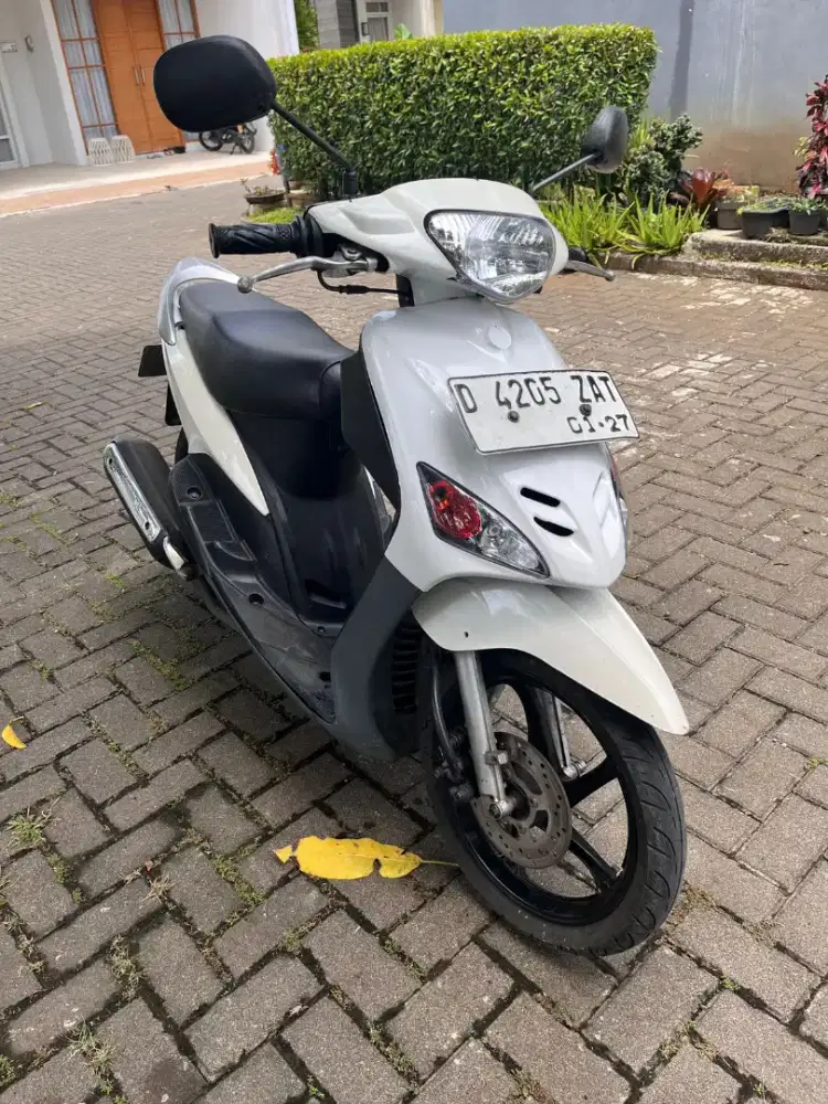 Yamaha Mio Sporty 5TL putih lengkap pajak On Panjang
