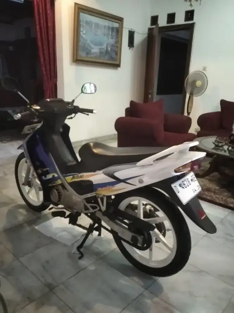 Satria Hiu 2004 Asli