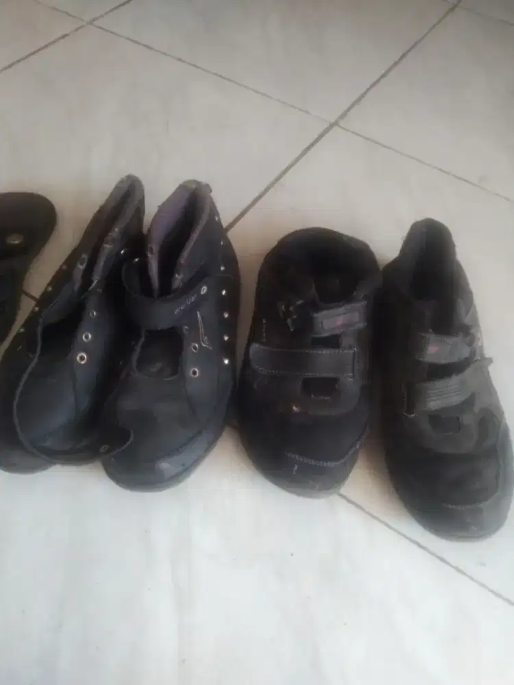 Sepatu gratis ukuran 36 masih bagus dan layak pakai