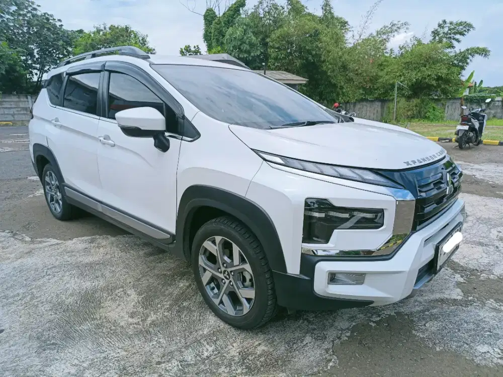 Xpander cross premium 2023 AT