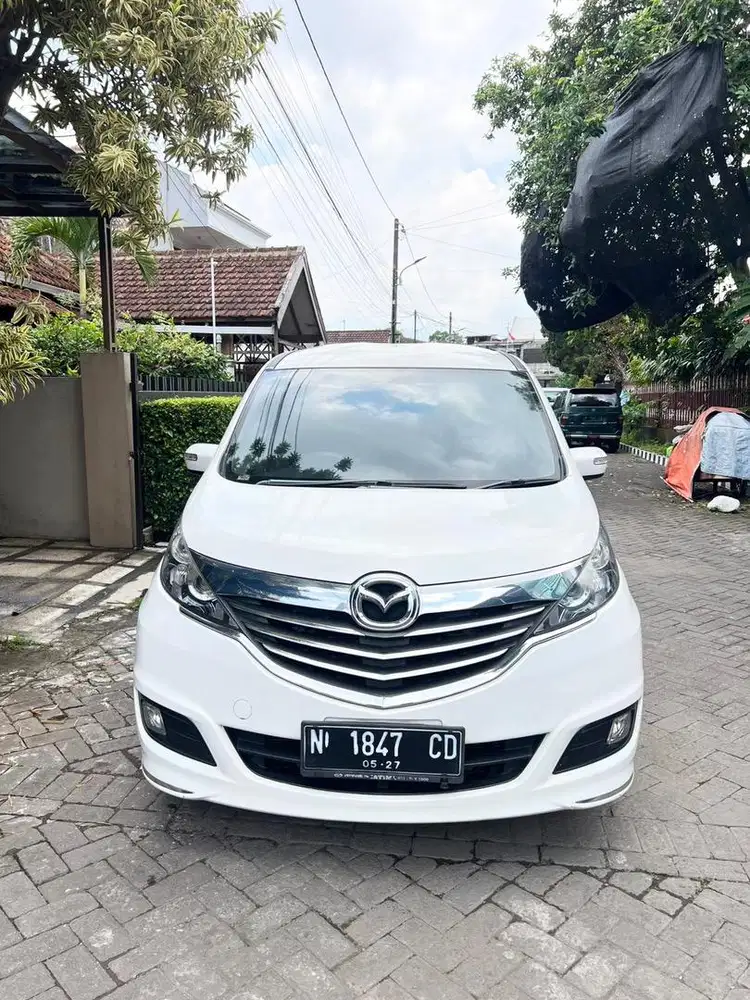 Mazda biante sky active 2016