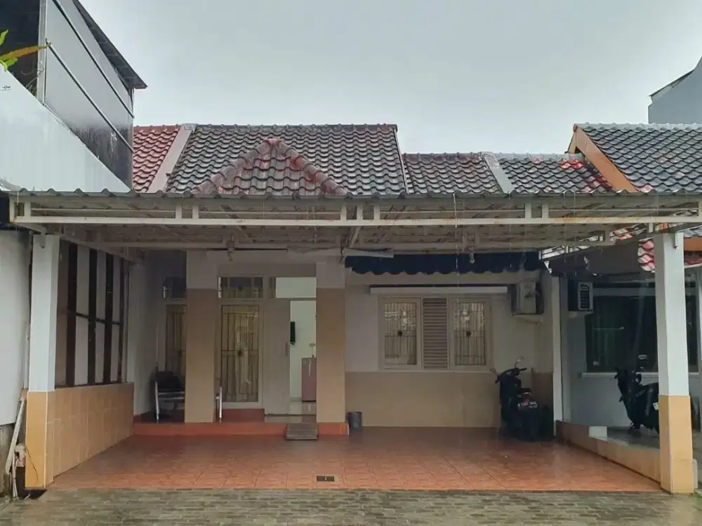Dijual Rumah Siap Huni di Sutera Flamboyan