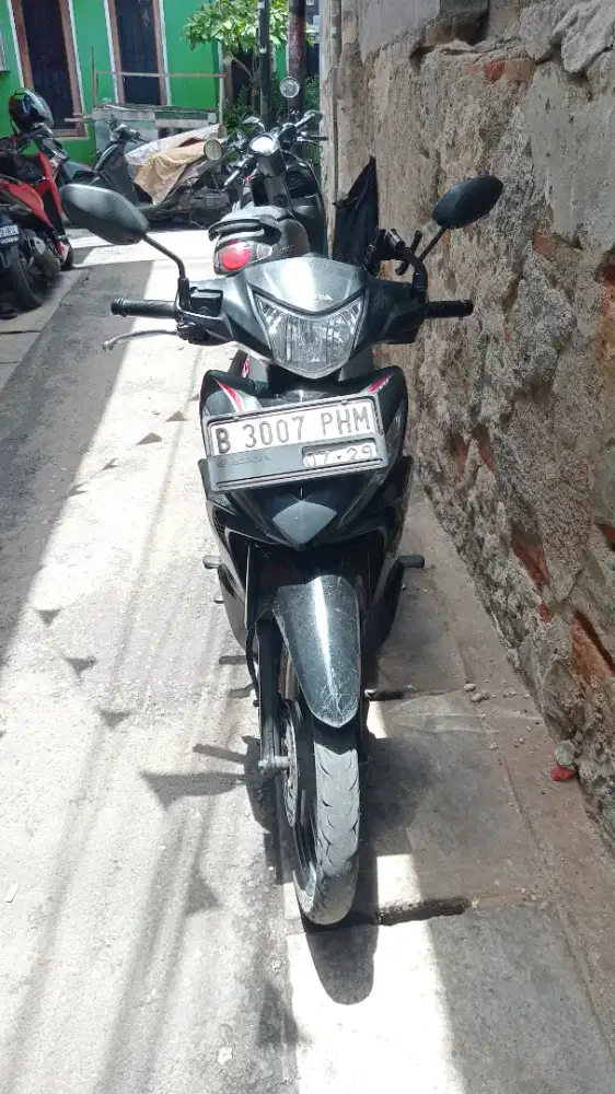 Honda revo x tahun 2019