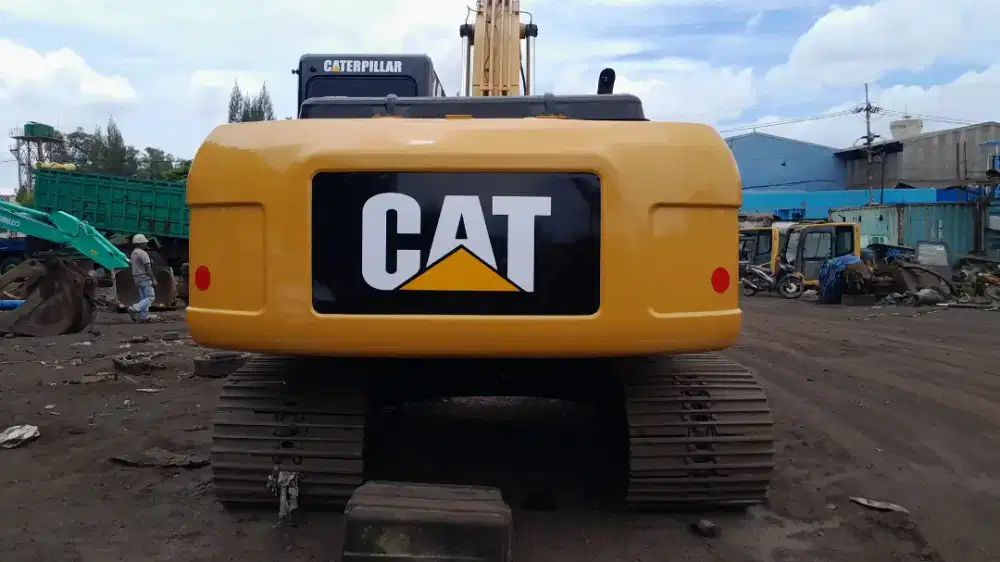 Caterpilar CAT 320D thn 2012