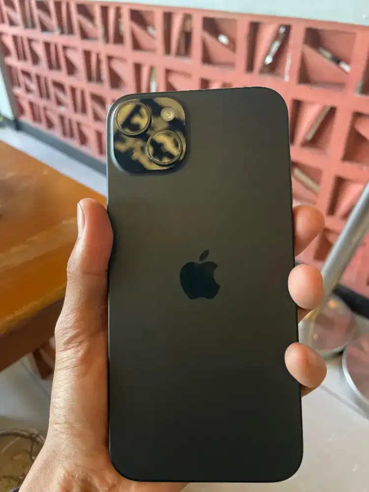 Iphone 15 plus iBox