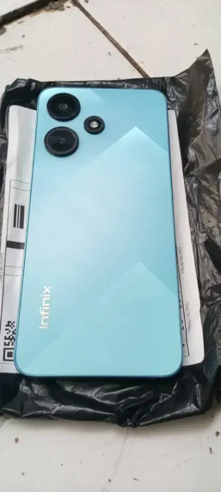 Infinix hot 30i ram 8+8/128 ori!.